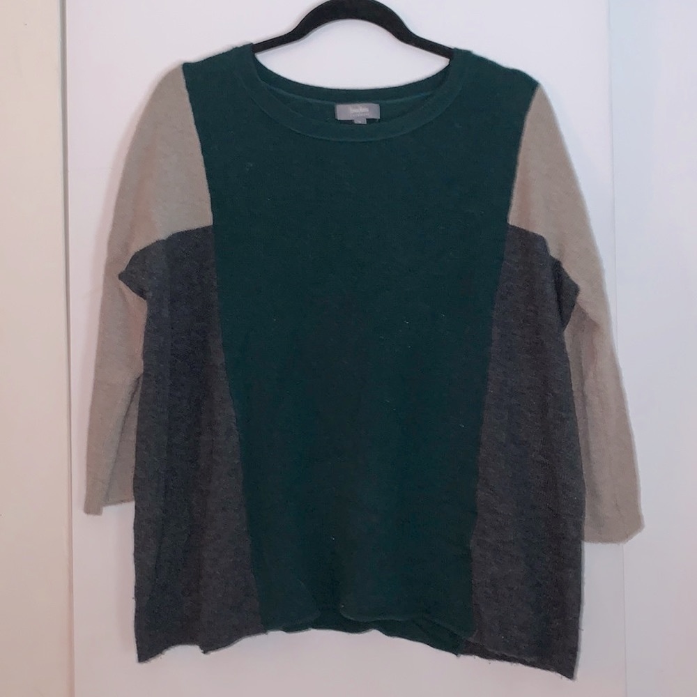 Neiman Marcus 100% cashmere color block sweater